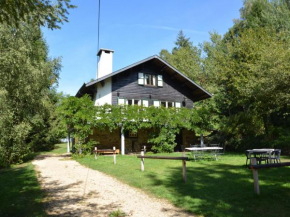 Luxury Pet friendly Chalet in Bi vre near Forest